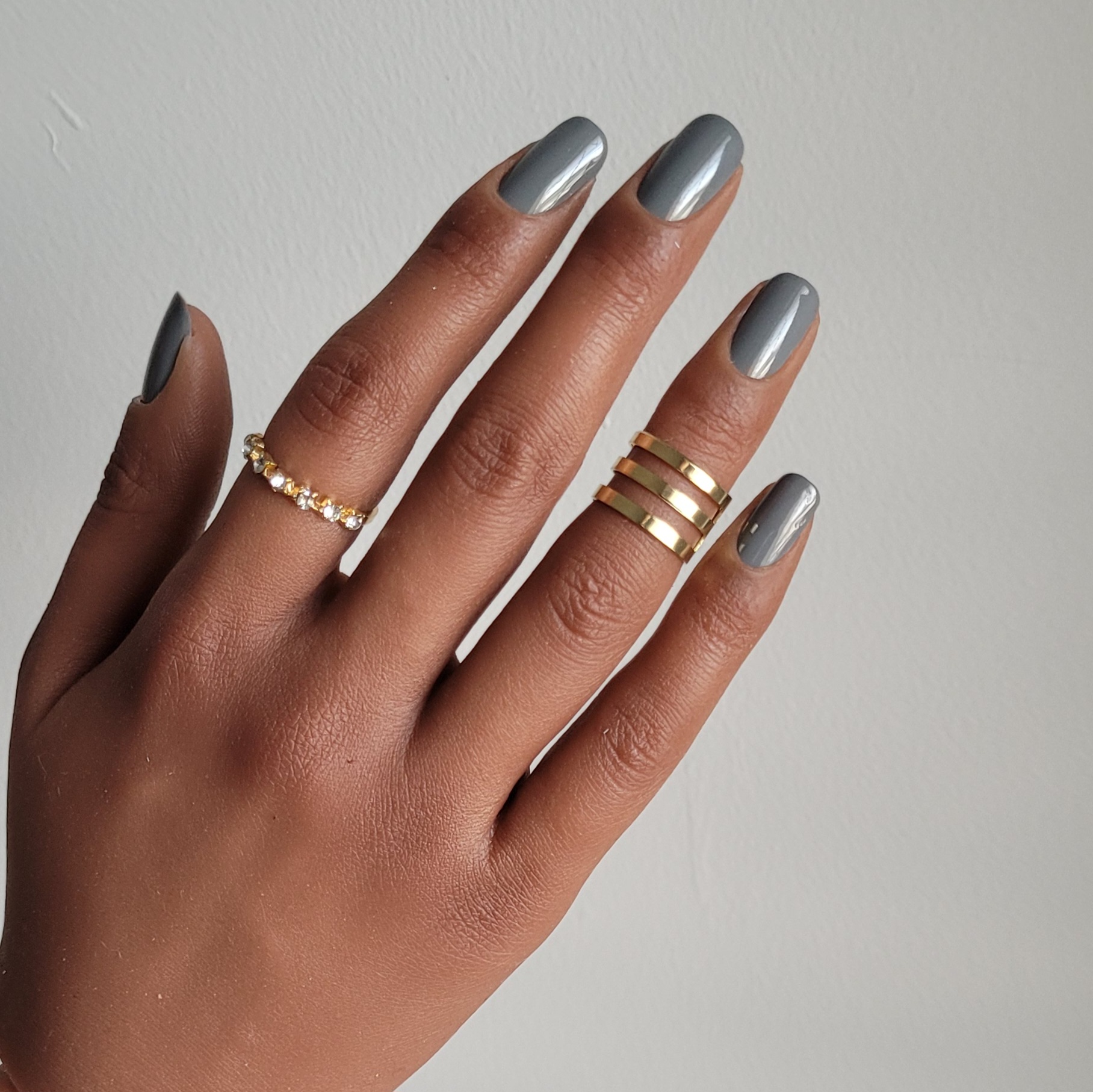 Mr. Grey – Image 3